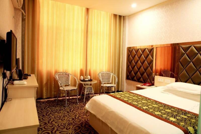 Wudangshan Jianpuzhai Hotel Danjiangkou ภายนอก รูปภาพ